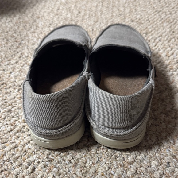 Reef Men's Gray Slip-On Shoes - Picture 4 of 7